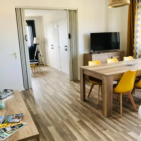 Le Foch Apartment Ouistreham Exterior photo